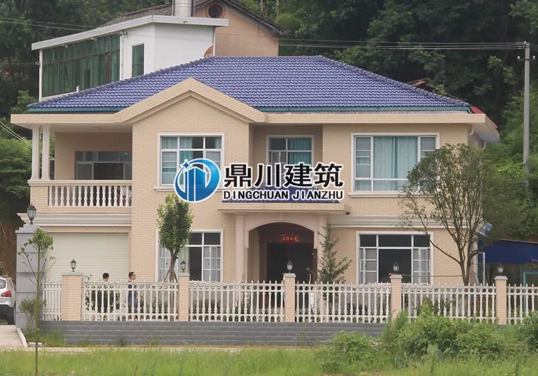 主體37萬的二層自建房設計，實拍美到爆，配上歐式構件更有檔次！